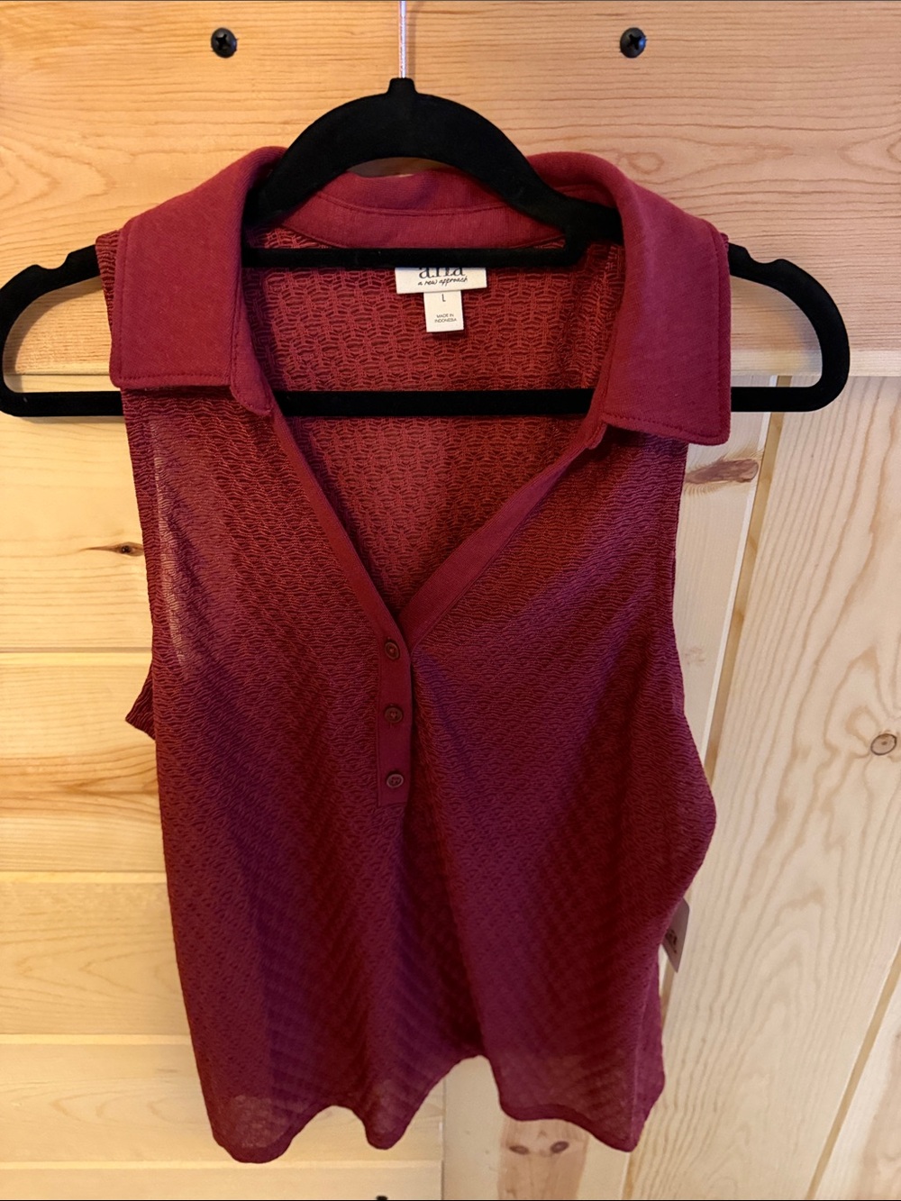 Ana Sleeveless Collared Tank Top - Burgundy